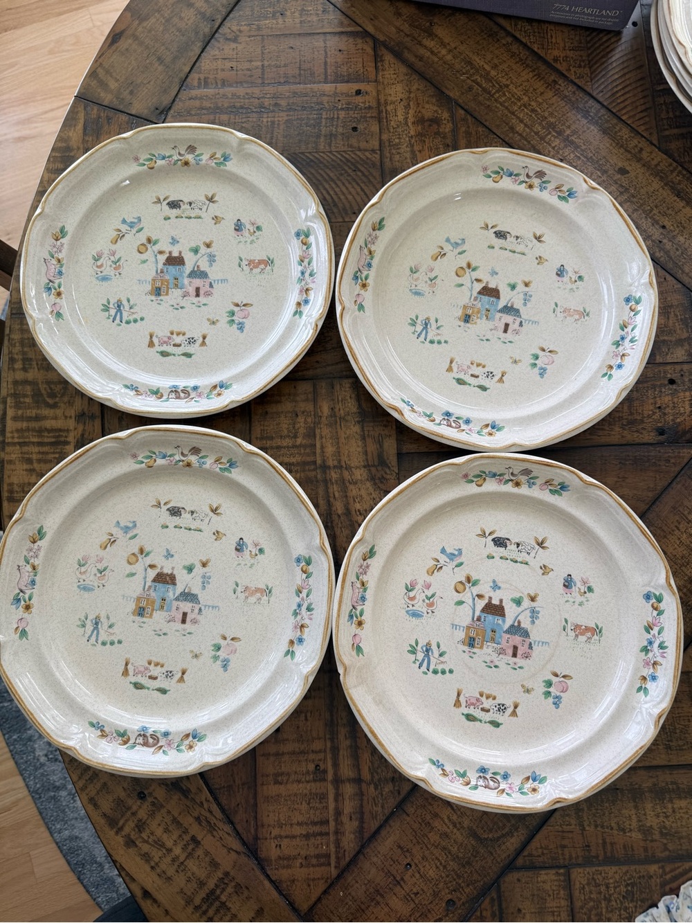 International Heartland set of 4 plates